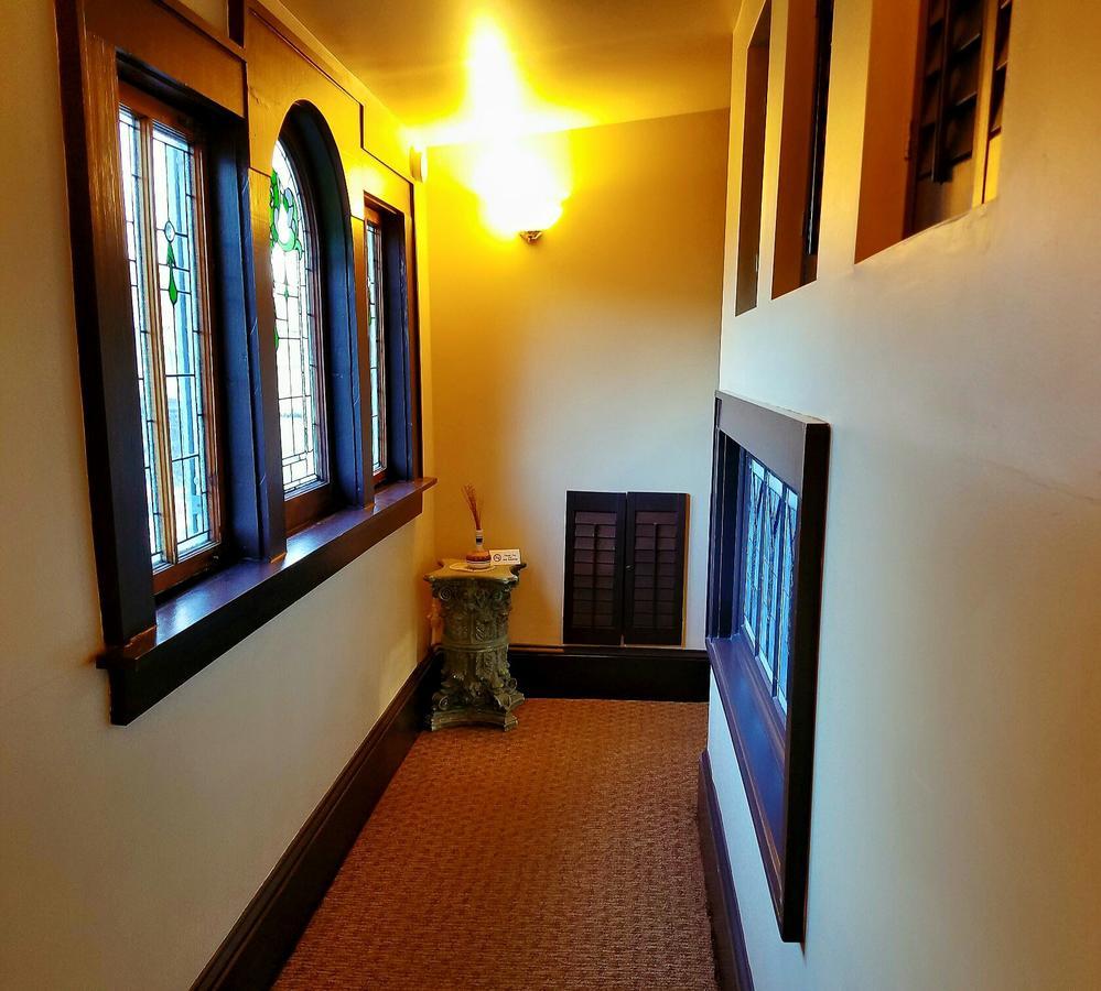 Lions Inn Bed & Breakfast Ню Орлиънс Екстериор снимка